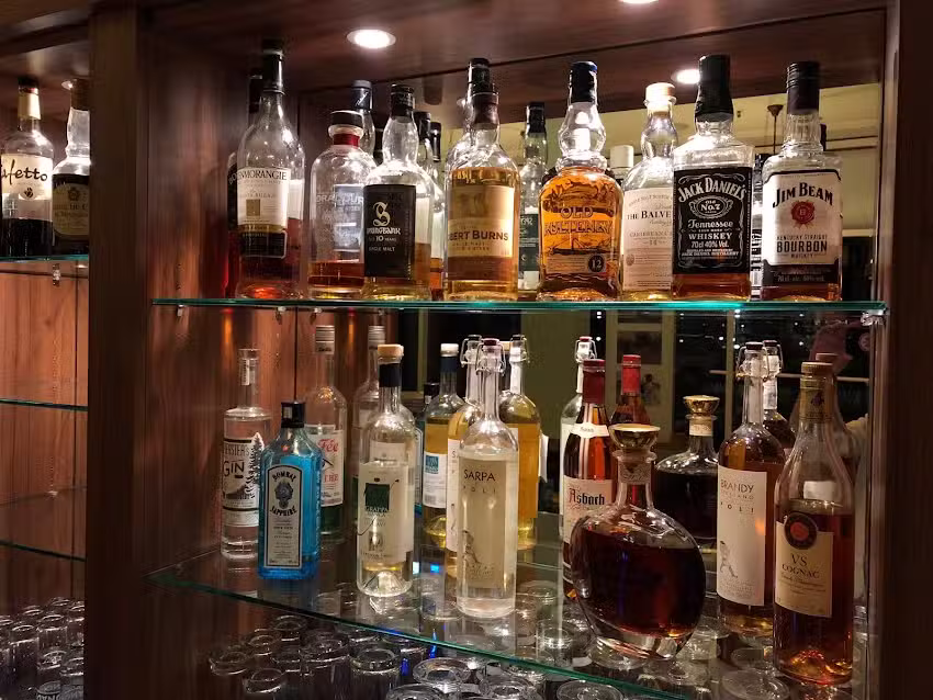 Schmidt&rsquo;s Bistro No. 1