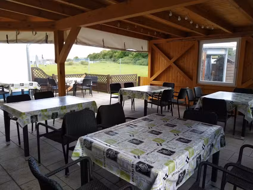 Schmidt&acute;s Kantine