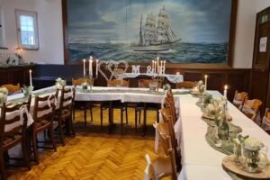 SchnitzelYacht &ndash; Restaurant