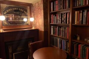 Scholars Lounge Irish Pub