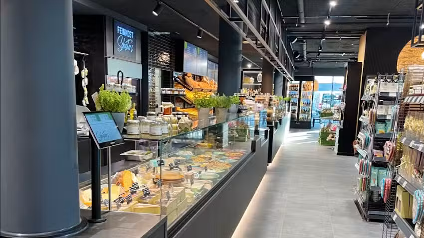 Schuster&rsquo;s Shop & Bistro