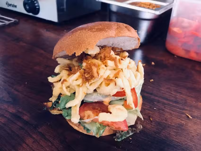 Schw&auml;bisch Foodbomber Foodtruck