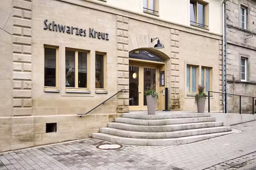 Schwarzes Kreuz &middot; Gasthaus &middot; Pension
