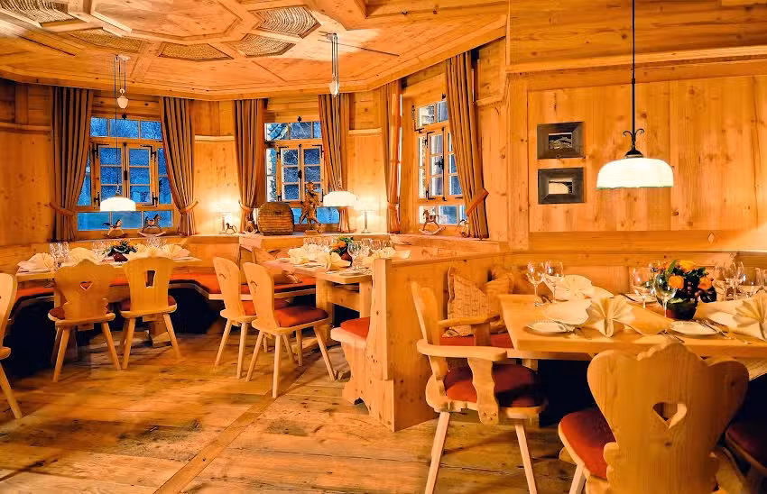 Schwarzwaldstube Bienenk&ouml;rble