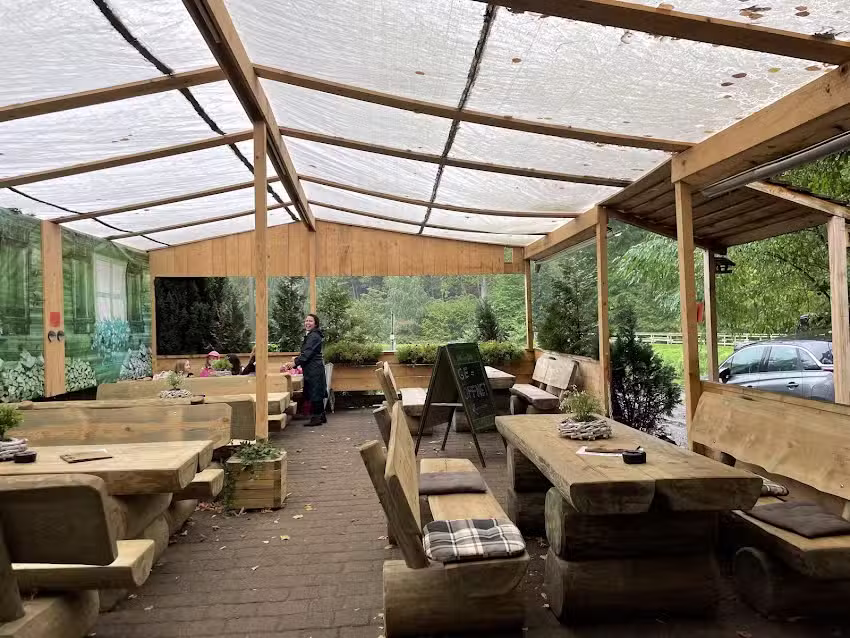 Schwarzweiherh&uuml;tte