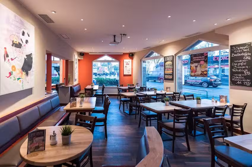 Schweinske Restaurant in Hamburg Eimsb&uuml;ttel &ndash; Schnitzel, Burger & Fr&uuml;hst&uuml;ck