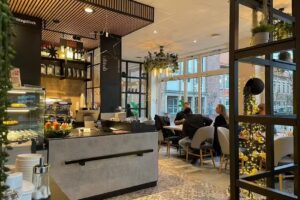 Schwingegold Caf&eacute; Stade