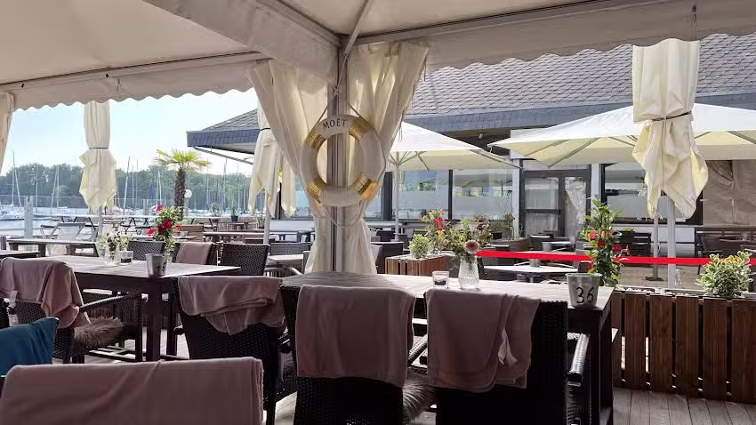 Se[h]restaurant am Bootshafen