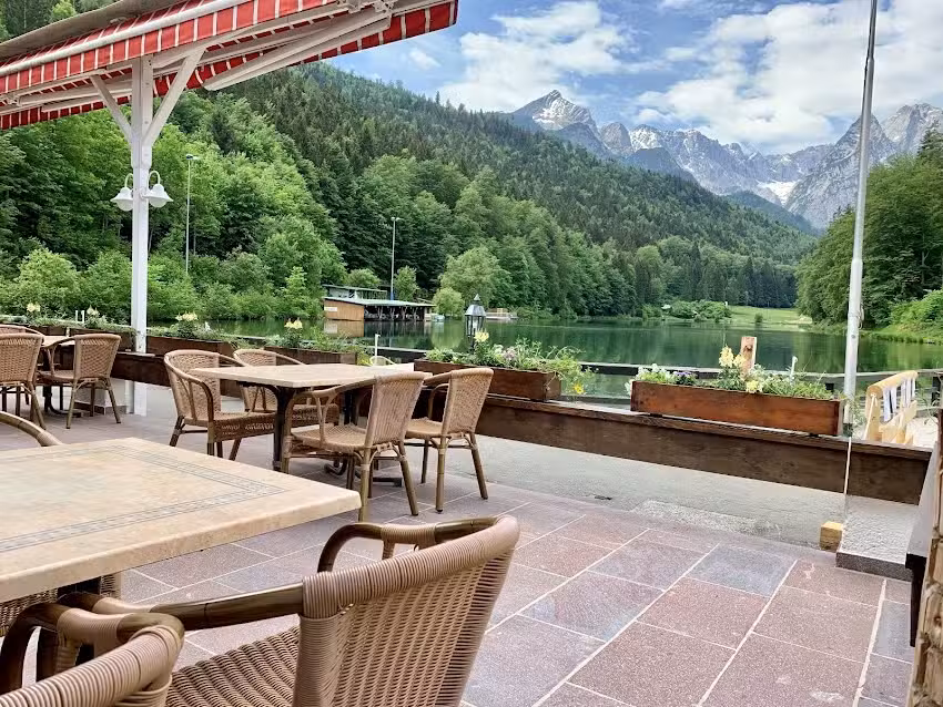 Seehaus Restaurant & Caf&eacute; Rie&szlig;ersee