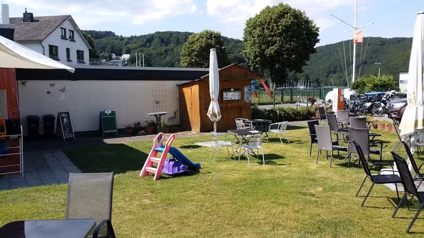 Seepavillon am Rursee