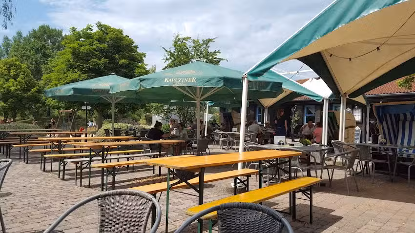 Seerestaurant Am Naturbadesee Stockelache