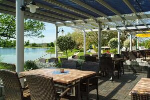 Seerestaurant St. Leoner See