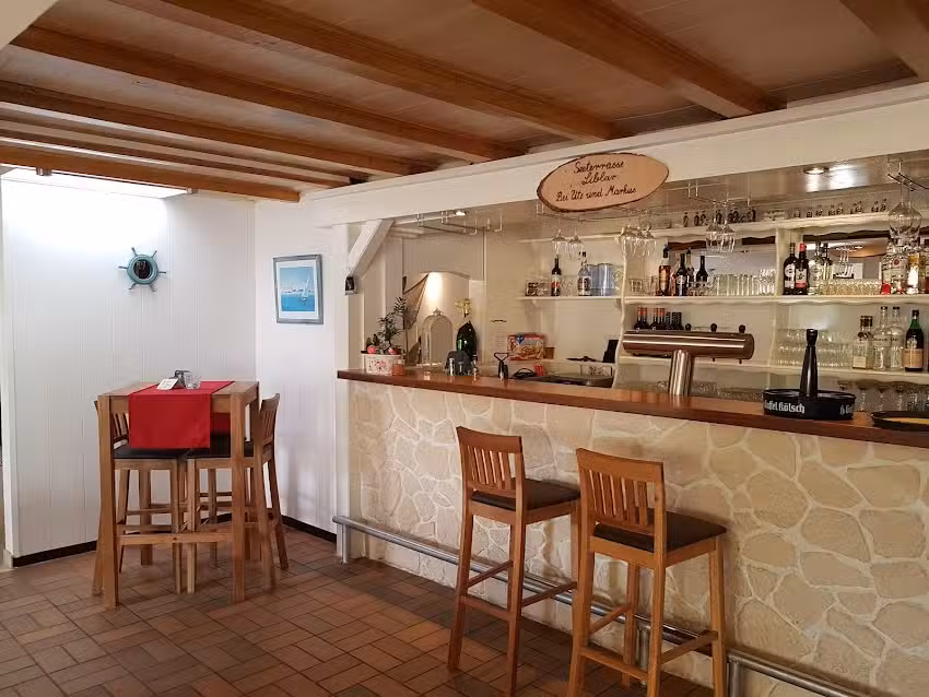 Seeterrasse Liblar -kein &ouml;ffentlich zug&auml;ngliches Restaurant-