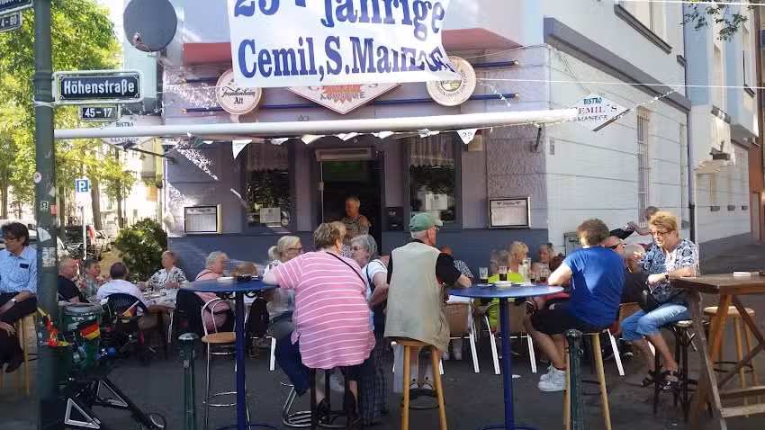 Selda &Ouml;zdemir Bistro