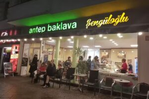 Şengüloğlu Antep Baklava