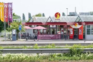 Serways Raststätte Pfälzer Weinstrasse Ost