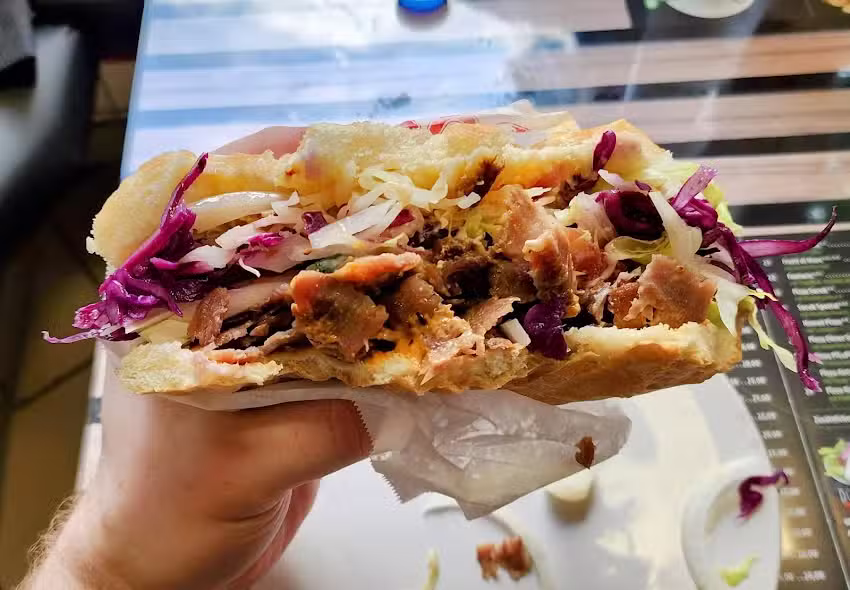 Sevran Holzfeuerpizza