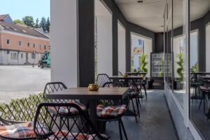 Shekho Orient