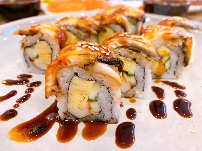 Shinsekai Panasia Cuisine & Sushi