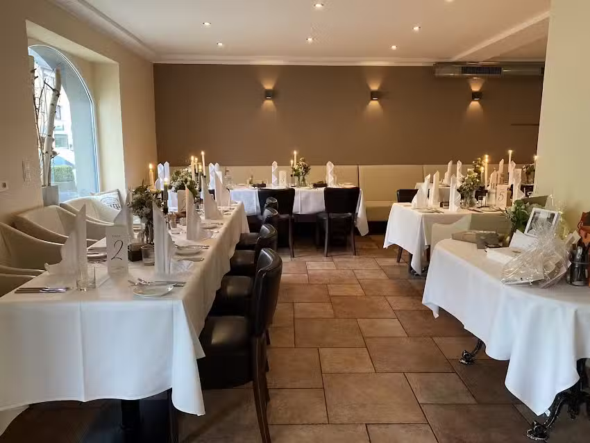 Simpl | Restaurant | Pizzeria | Bar Auerbach