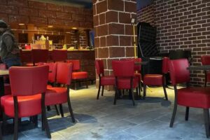 Simple Cafe – Bar – Lounge