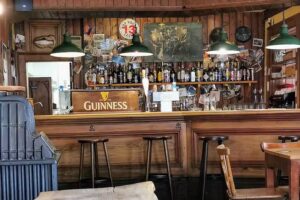 Slainte Irish Pub