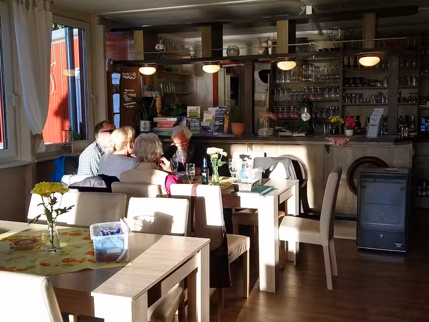 &bdquo;Smutje&rsquo;s&ldquo; &ndash; Bistro am Sund