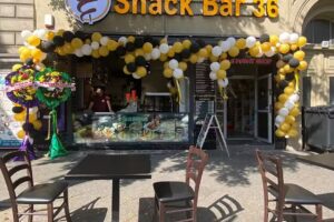 Snack Bar 36