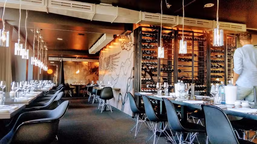 SOLAR Berlin Sky-Bar & Restaurant