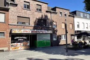 Space Döner & Pizza