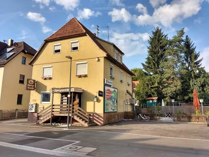 Spatzanescht Pl&uuml;derhausen