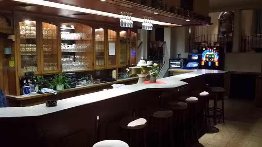 Sportplatz-Gaststätte