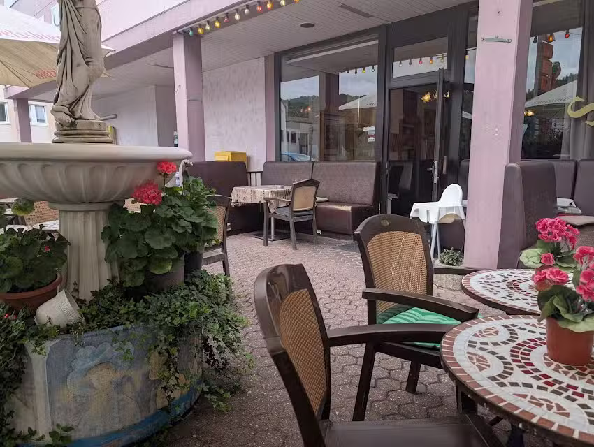 Stadtcafe &bull; Bistro &bull; Restaurant