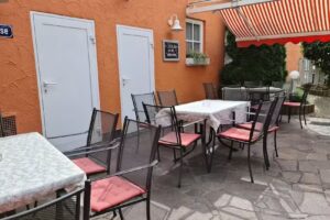 Stadtcaf&eacute; H&ouml;ll