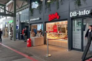 Starbucks Stuttgart Hbf