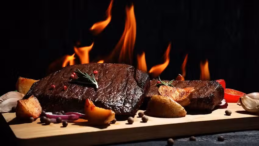 Steakhaus Kaminstub&rsquo;n am Wolfsbrunnen