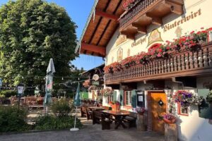 Steckerlfisch Biergarten Hinterwirt