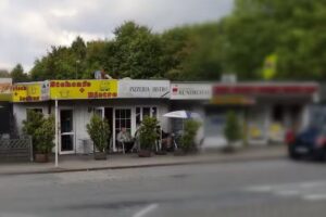 Stehcafe + Bistro Moment Mahl