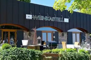 St&ouml;ckbauers Weinkastell
