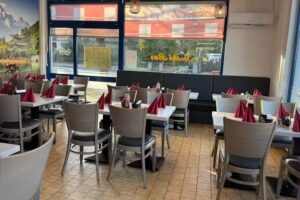 Strammer Max &ndash; Ho Sushi Bar