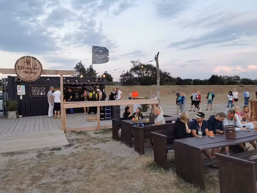 Strandbar Strukkamp