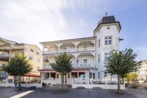 Strandhotel zur Promenade