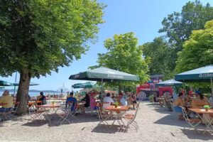 Strandkurhaus Biergarten