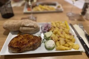 Strausswirtschaft Weingut Geierslay