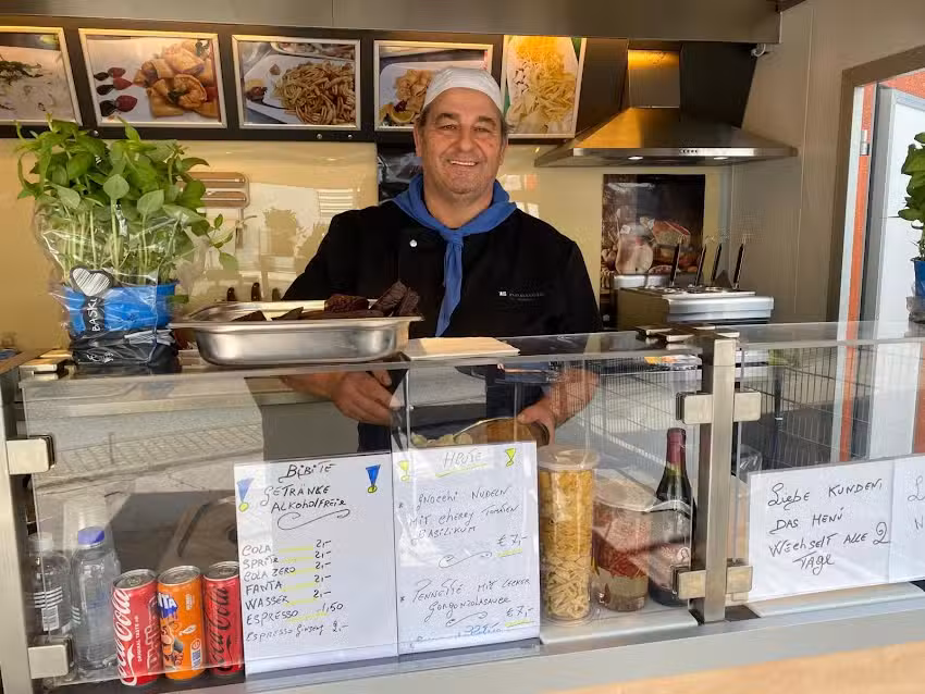 Street Food by Emanuele