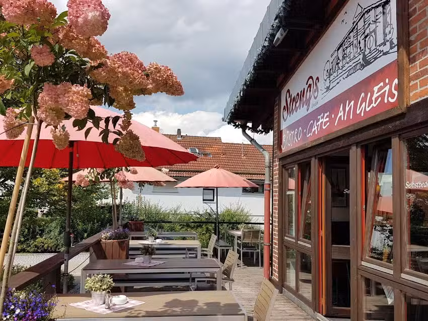 Streng&rsquo;s Bistro & Cafe am Gleis