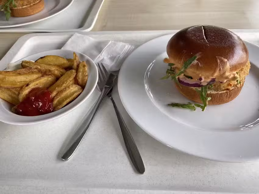 Studierendenwerk Augsburg – Cafeteria & CafeBar Campus Uni Augsburg, Gebäude D2