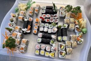 SUSHI & WOK