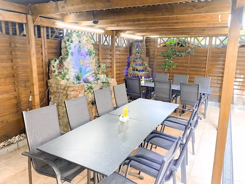 Taboul&eacute; Restaurant