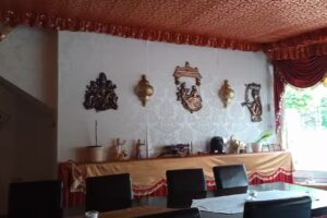 Tandoori Hut